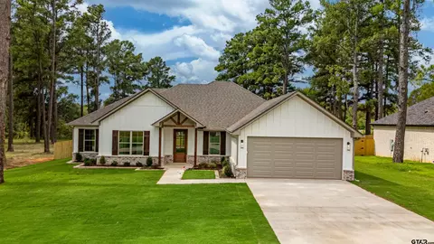 12124 Pinecrest Dr, Flint, TX 75762