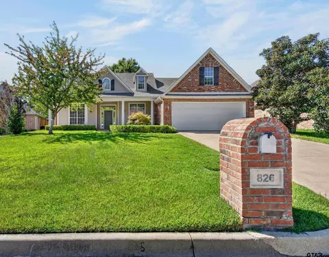 826 Carriage Dr, Tyler, TX 75703