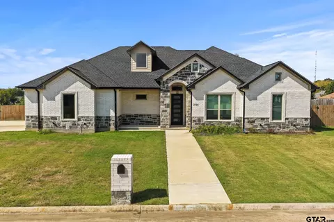 2705 Stone Briar, Mount Pleasant, TX 75455