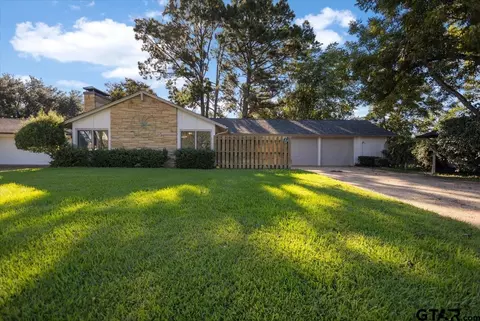 289 N Bay Dr, Bullard, TX 75757