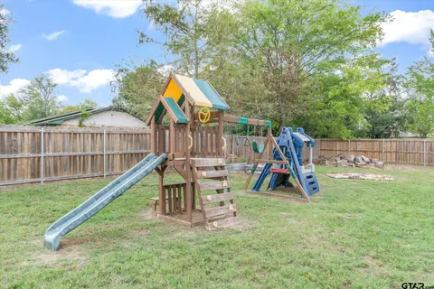 Other - 211 E Nevada St, Van, TX 75790 photo 6 of 6