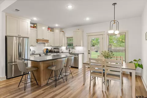 Kitchen - 211 E Nevada St, Van, TX 75790 photo 1 of 5