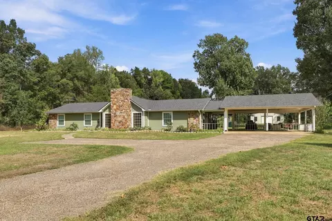 325 Co Rd 1081, Carthage, TX 75633