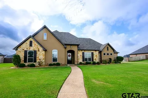 172 Bush Buck Way, Bullard, TX 75757