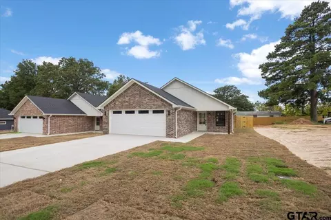 2903 Oliver St, Tyler, TX 75701