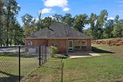 Exterior - 421 Shadowood Dr, Marshall, TX 75672 photo 7 of 8