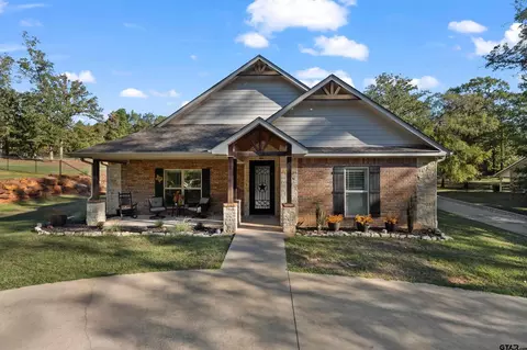 Exterior - 421 Shadowood Dr, Marshall, TX 75672 photo 2 of 8
