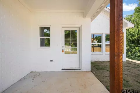 817 Boyd, Tyler, TX 75701