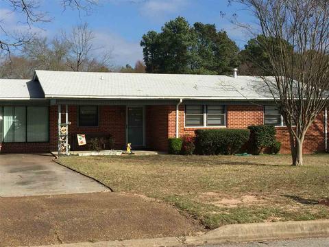 217 E Carolanne, Marshall, TX 75672 photo 1