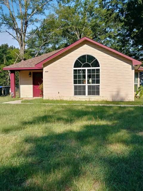 1009 Cole Dr, Longview, TX 75602 photo 1