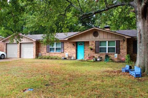 605 Gemi Dr, Longview, TX 75604 photo 1