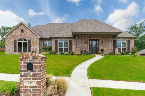 210 Strait Ln, Longview, TX 75604 photo 1