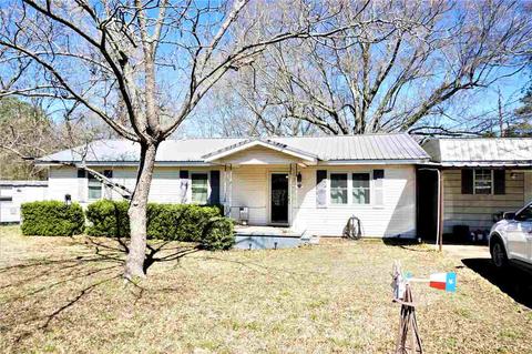 2101 Williams Aly, Hooks, TX 75561 photo 1