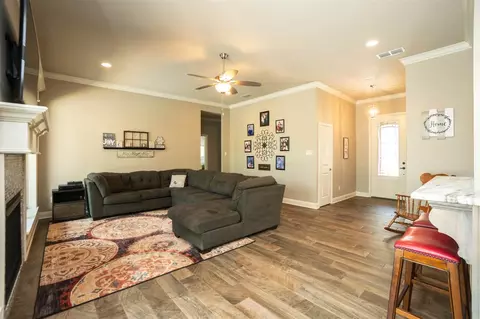 115 Hidden Creek Ln, Longview, TX 75602 photo 5