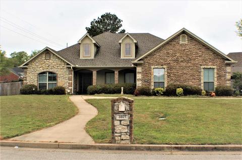 3801 Clarkway Pl, Longview, TX 75605 photo 1