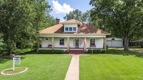 313 Warren, Gilmer, TX 75644 photo 1