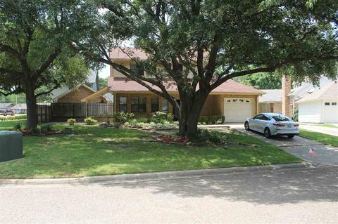 201 Millstone Ln, Longview, TX 75604 photo 1