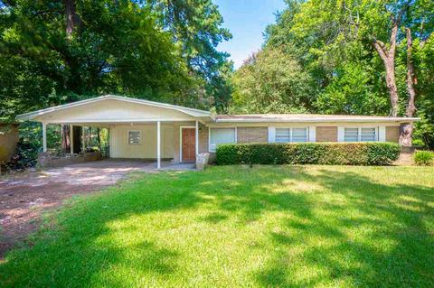 203 Commander, Longview, TX 75605 photo 1