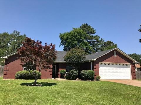 203 Ithaca Dr, Longview, TX 75604 photo 1