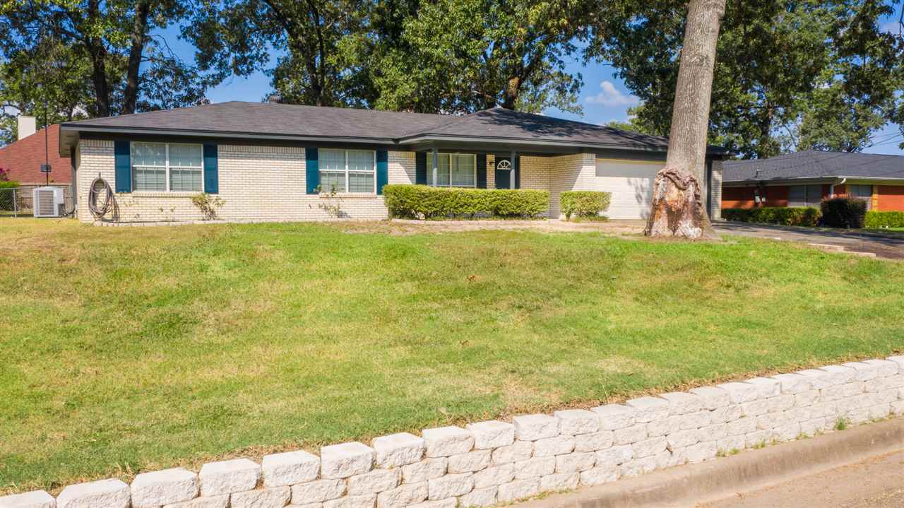 3003 Swan, Longview, TX 75604 photo 1
