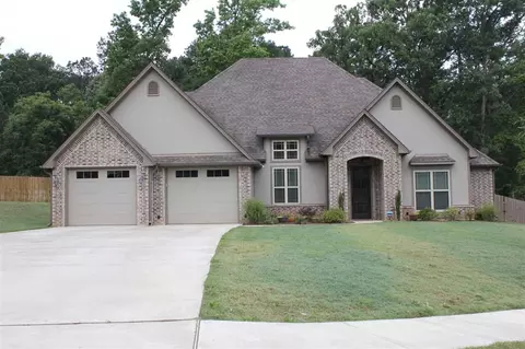 222 Strait Ln, Longview, TX 75605 photo 1