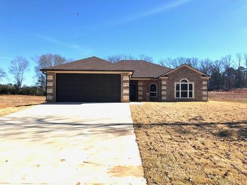2764 Lori Ln, Longview, TX 75605 photo 1