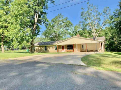 108 Kickapoo Trl, Henderson, TX 75652 photo 1