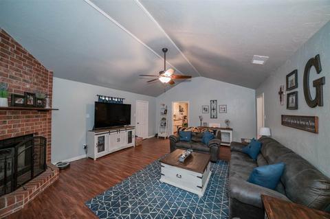 3731 Mark Dr, Longview, TX 75604 photo 7