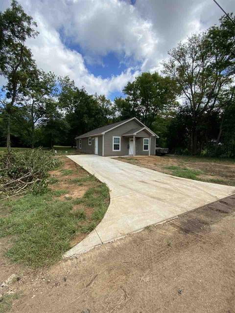 215 Mitchell St, Longview, TX 75601 photo 1