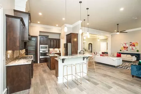 1107 Insignia, Longview, TX 75604 photo 9