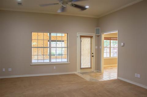 218 Locklear Ave, Longview, TX 75605 photo 3
