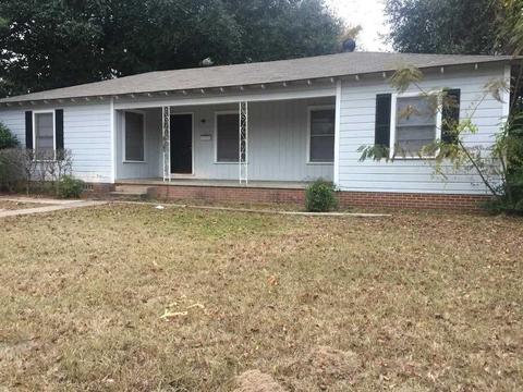 1807 Eubanks, Longview, TX 75602 photo 1