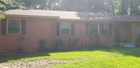 1004 Centenary, Longview, TX 75601 photo 1