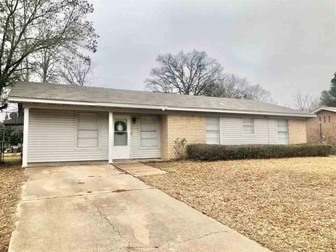 1213 Jaycee Dr, Longview, TX 75604 photo 1