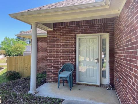 218 Hampton Ct, Longview, TX 75605 photo 1