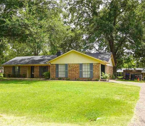 206 Locklear, Longview, TX 75605 photo 1