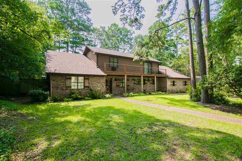 1612 Centenary Dr, Longview, TX 75601 photo 1