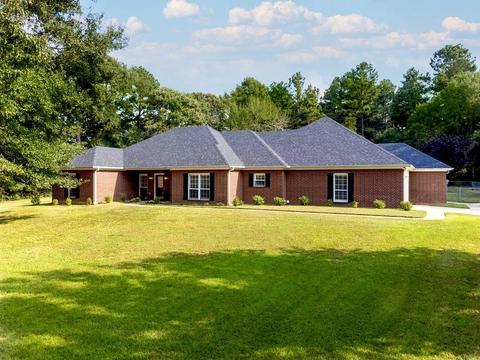 163 Cedar Springs Rd, Longview, TX 75605 photo 1
