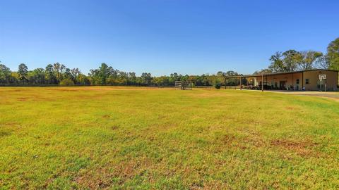 406 Elysian Fields Cutoff, Marshall, TX 75672 photo 1