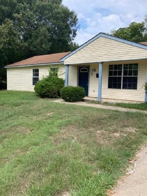 309 E 14th, Texarkana, AR 71854 photo 1
