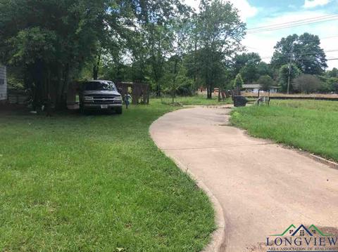 914 Lawrence Dr, Longview, TX 75604 photo 1