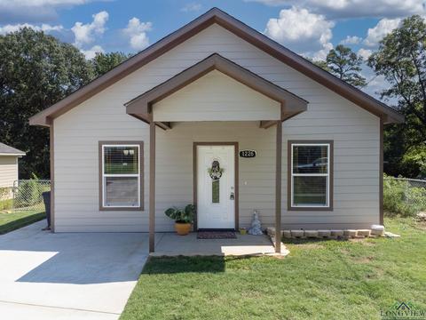 1226 N Tenth St, Longview, TX 75601 photo 1