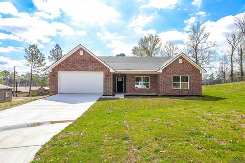 1505 Pinecrest, Gilmer, TX 75644 photo 1
