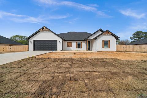 19324 Cedarpark Pl, Lindale, TX 75771