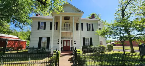 302 E Travis, Marshall, TX 75670 photo 1