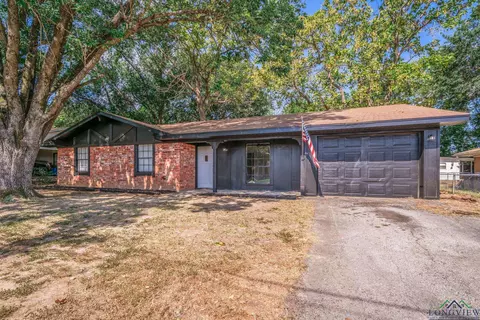203 Paris, Longview, TX 75604 photo 1
