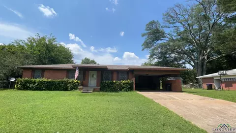 103 E Primrose Ln, Longview, TX 75604 photo 1