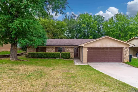 1207 Chad St, Longview, TX 75604 photo 1