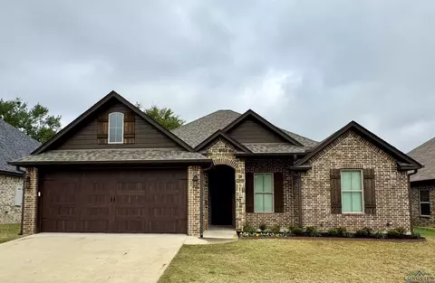 819 Gemi Dr, Longview, TX 75606 photo 1