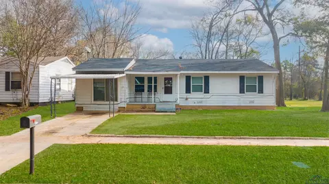 912 Lawrence Dr, Longview, TX 75604 photo 1